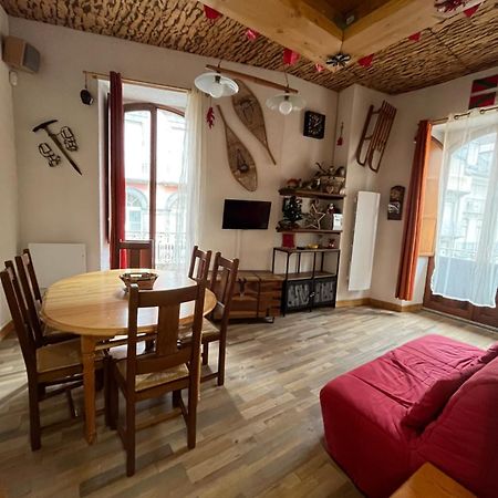 Appartement Proche Centre Ville 4 Personnes Proche Telecabine Wifi Couchages 2 Mezzanines 1Bz Residence La Tourette Cauterets Exterior photo
